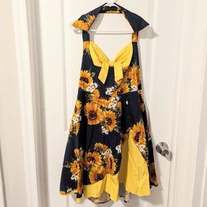 Women's Size XL Sunflower Print Vintage Halter Dress
